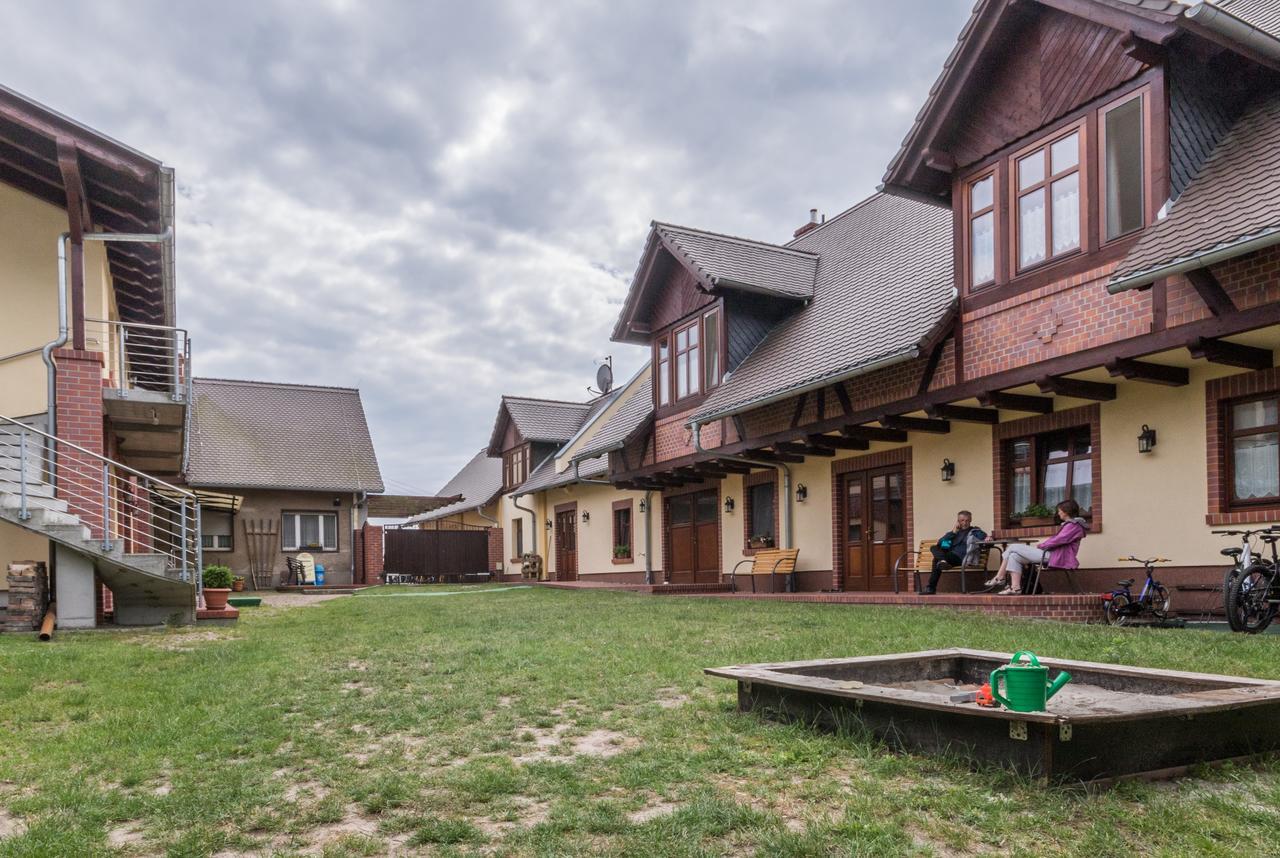 Gasthof Zum Slawen Vetschau Exterior foto